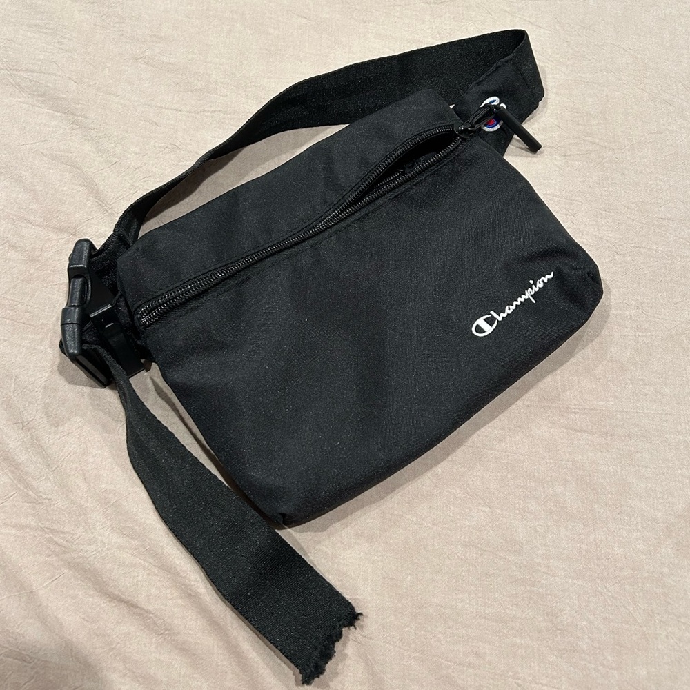 Champion Fanny Pack